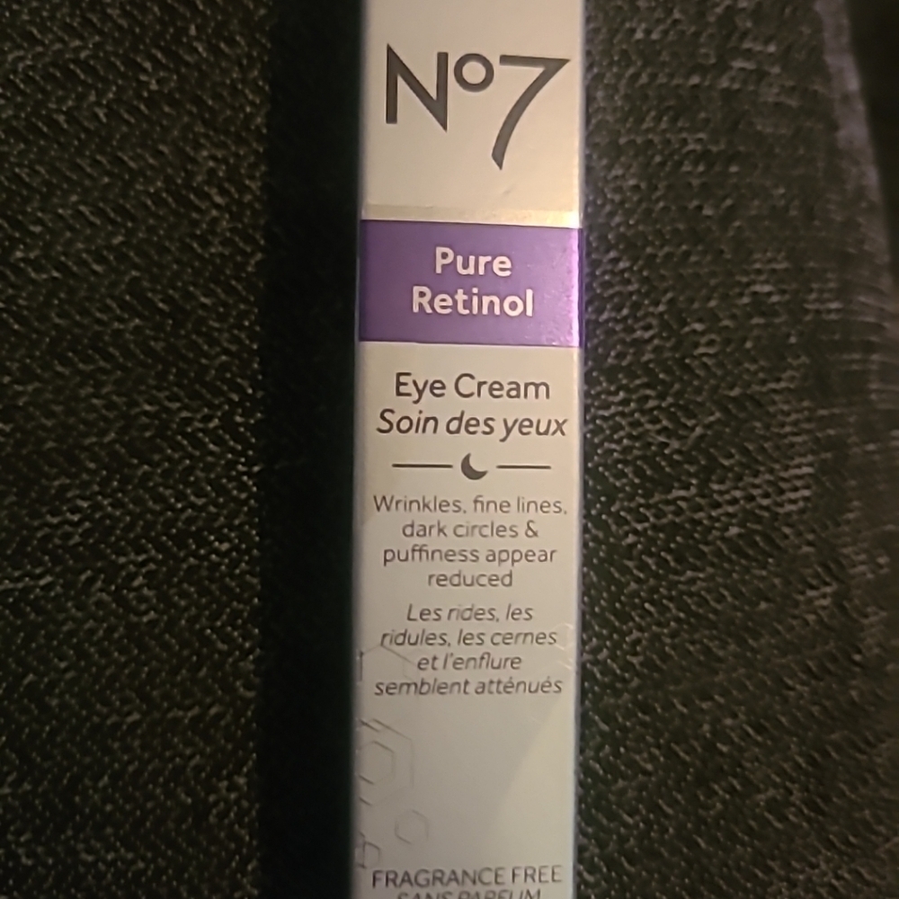 Lno7 pure retinol eye cream